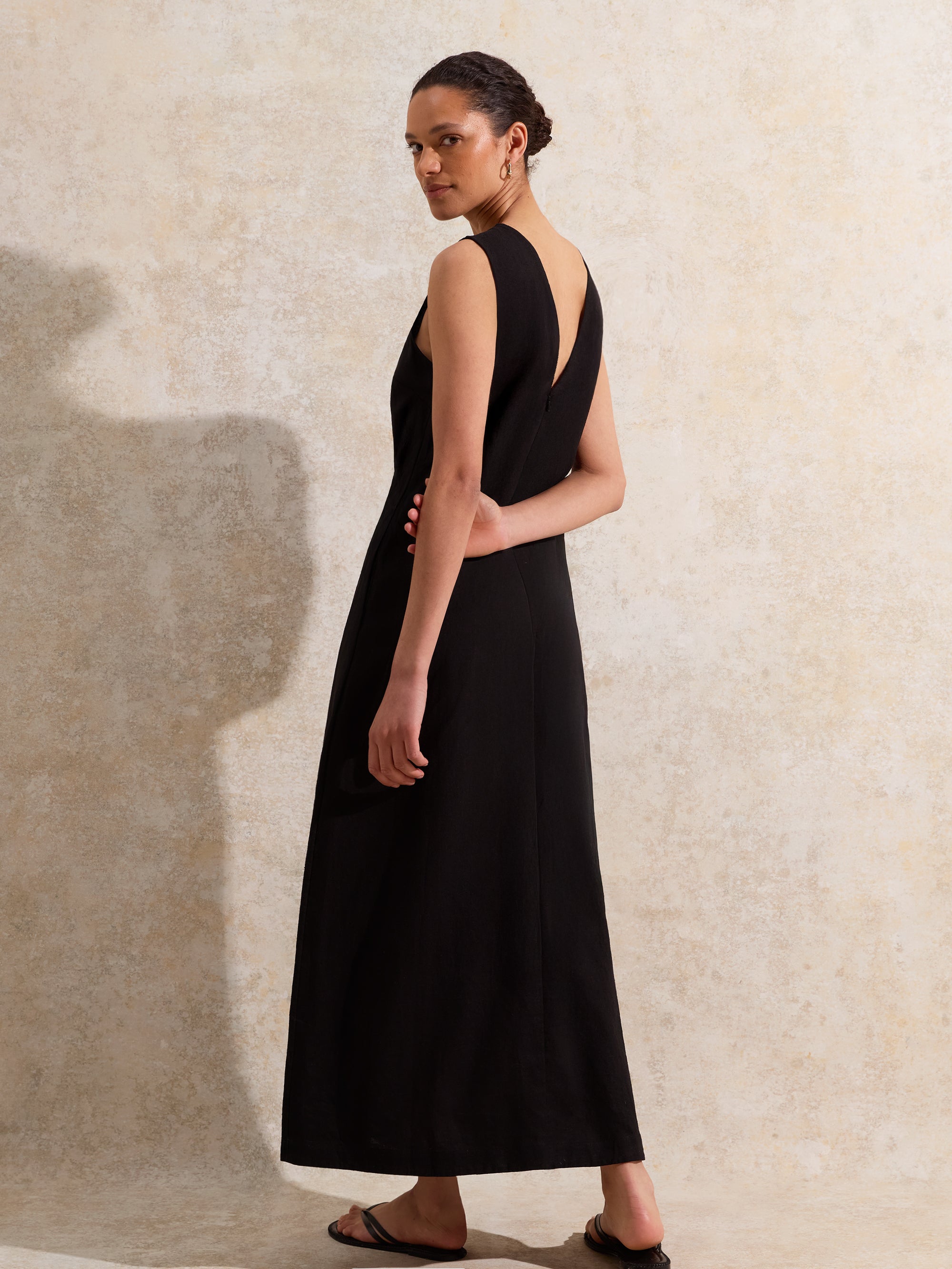 Black V-Neck Linen-Blend Maxi Dress